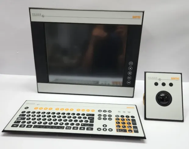 BARTEC POLARIS 17-71V2-6000 15" Remote Panel with VZ-4020 Keyboard & Trackball Mouse