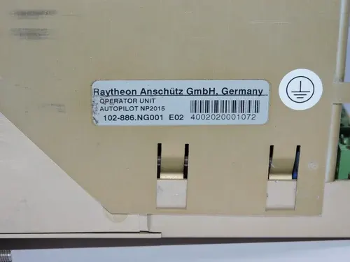 Raytheon Anschütz NautoPilot NP2015 Operator Unit 102-886 NG001 E02